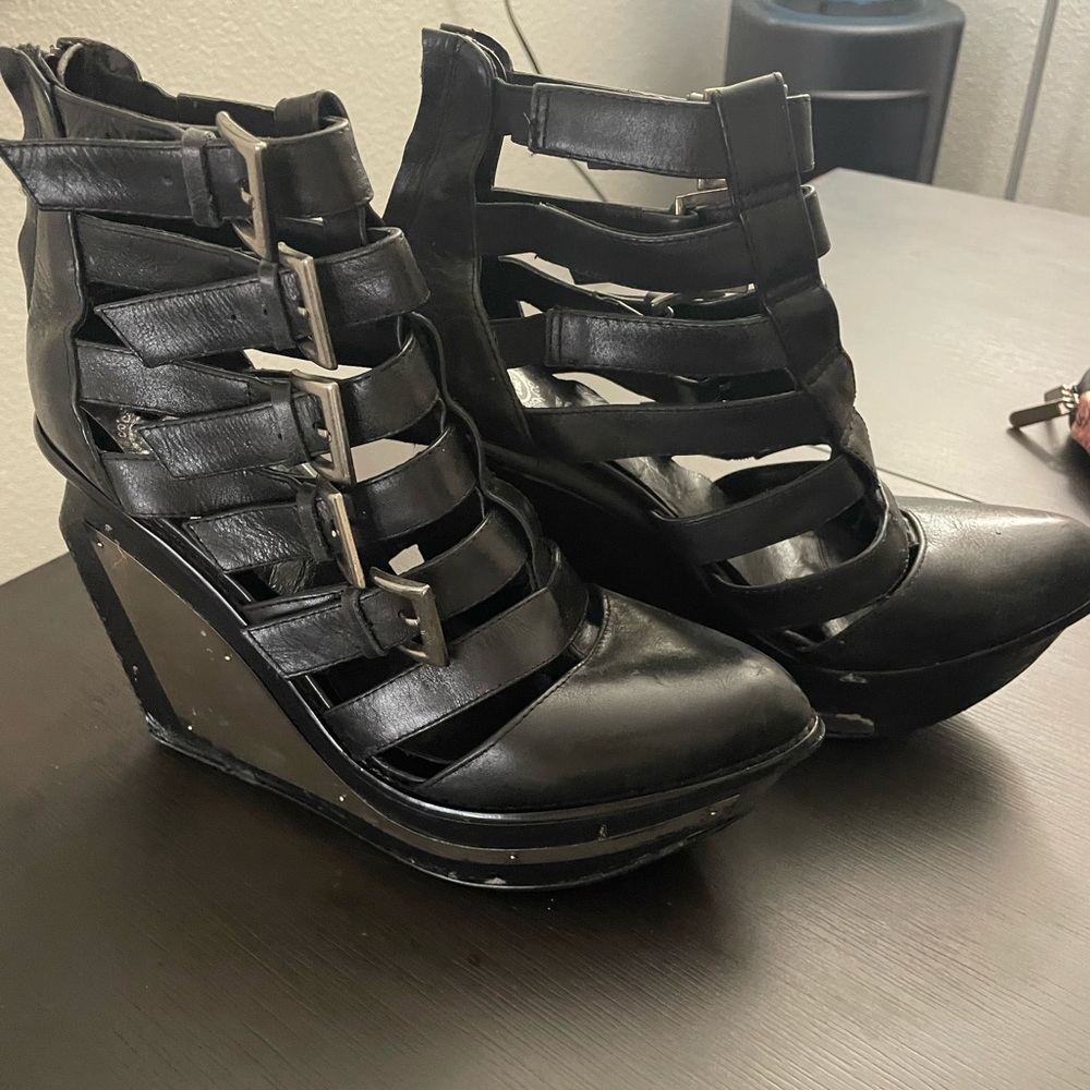 Jeffrey Campbell Clinic bootie